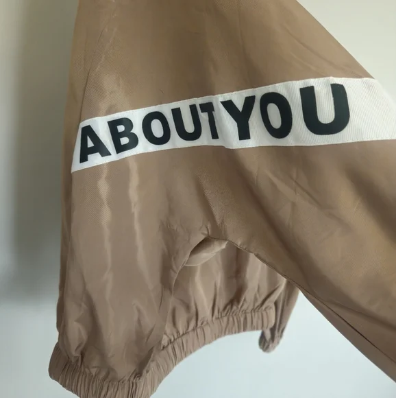 Beige Hooded Jacket - Picture 6 of 7